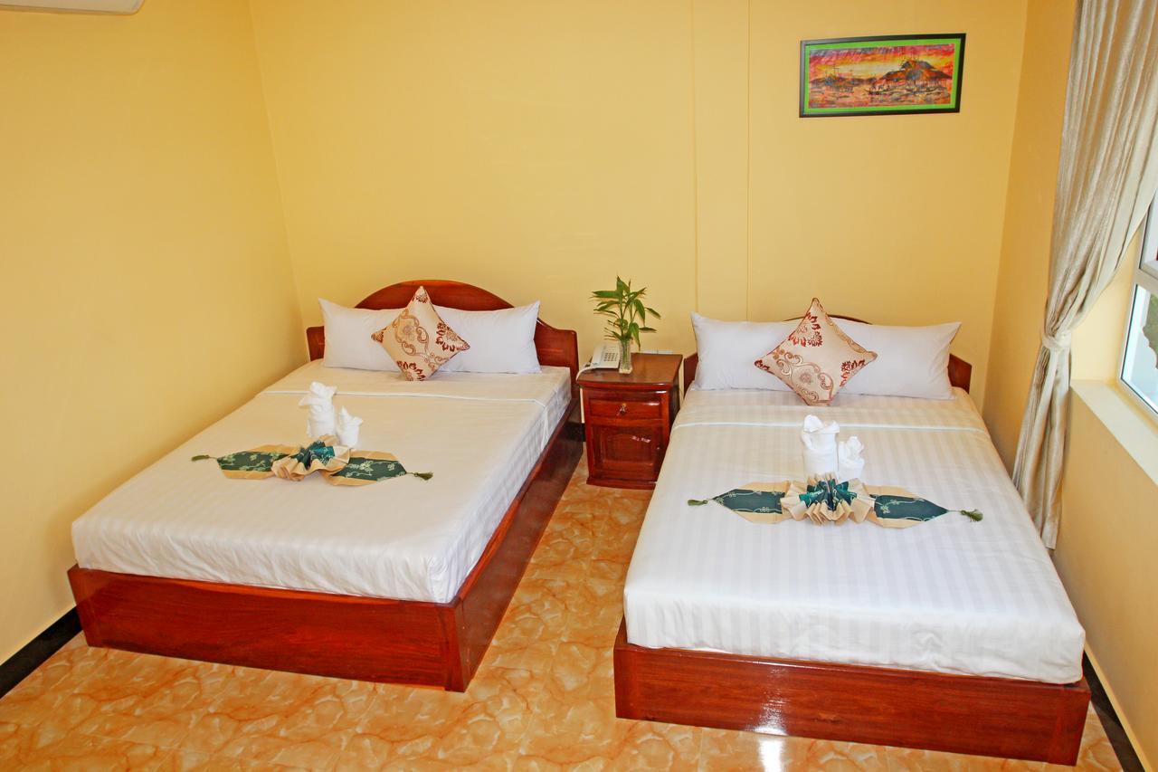 Jasmine Hotel& Sky Bar Battambang Kültér fotó