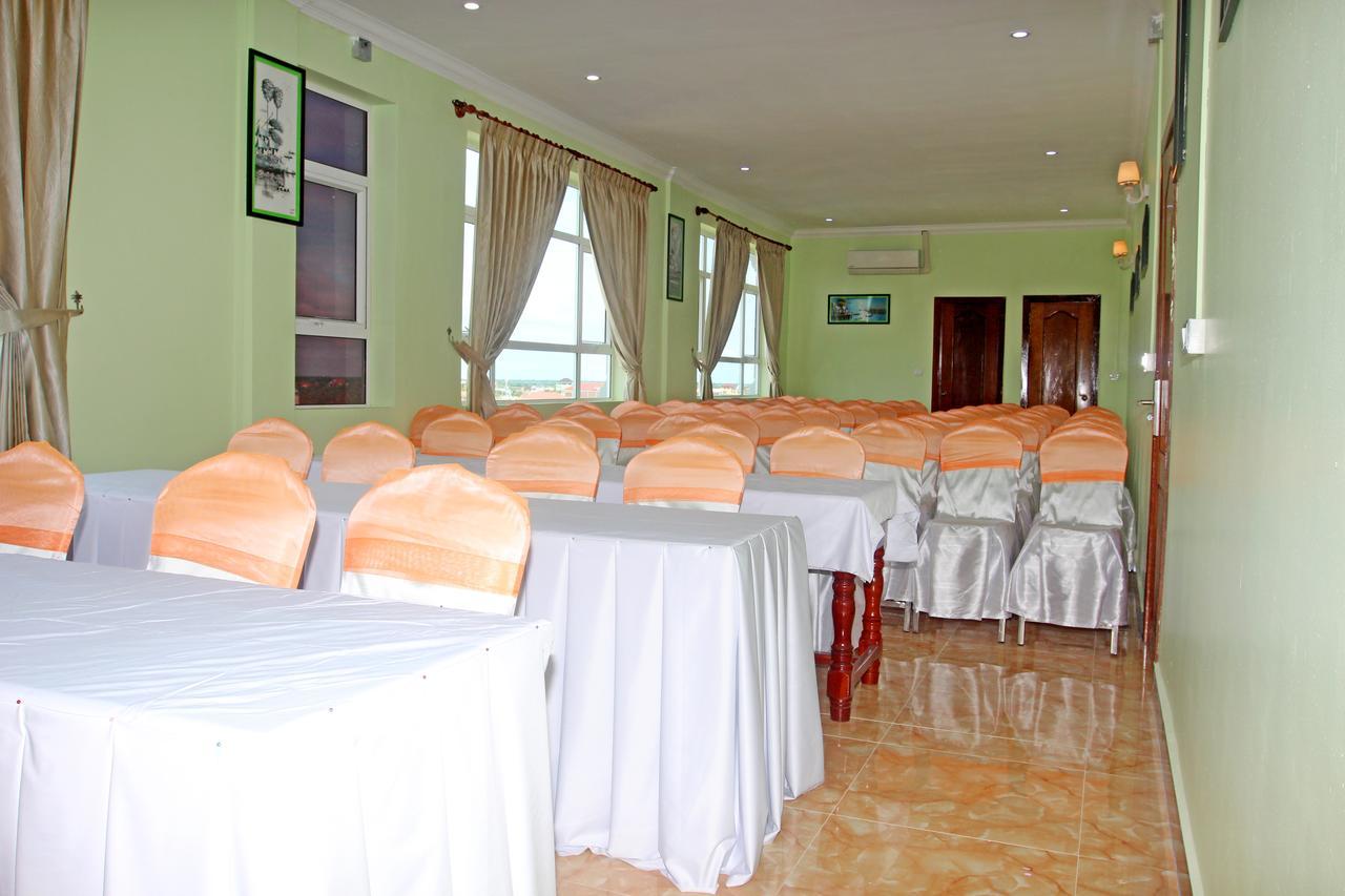 Jasmine Hotel& Sky Bar Battambang Kültér fotó