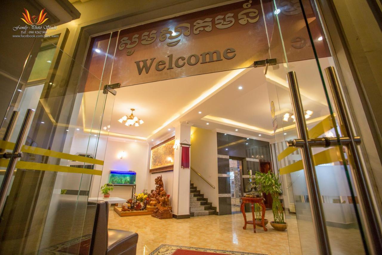 Jasmine Hotel& Sky Bar Battambang Kültér fotó