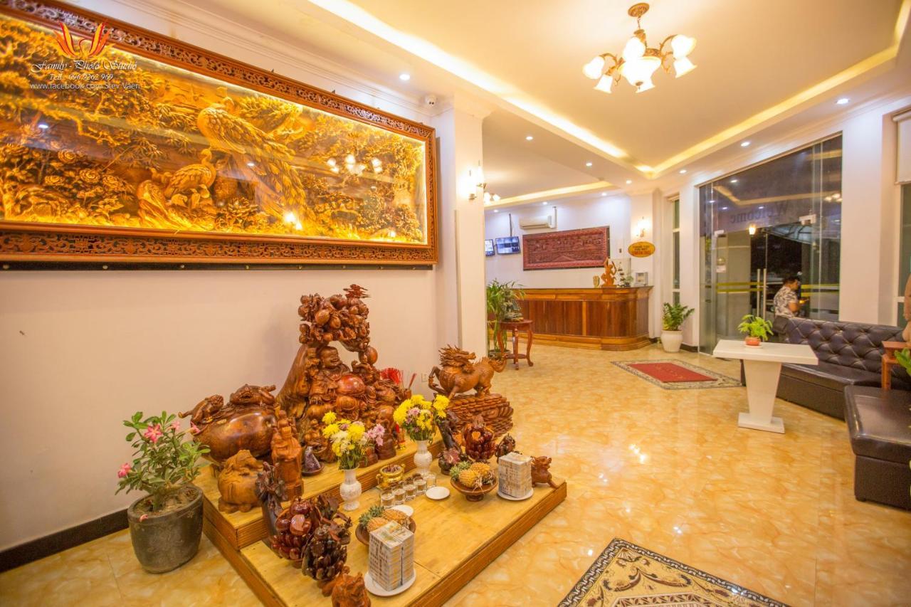 Jasmine Hotel& Sky Bar Battambang Kültér fotó