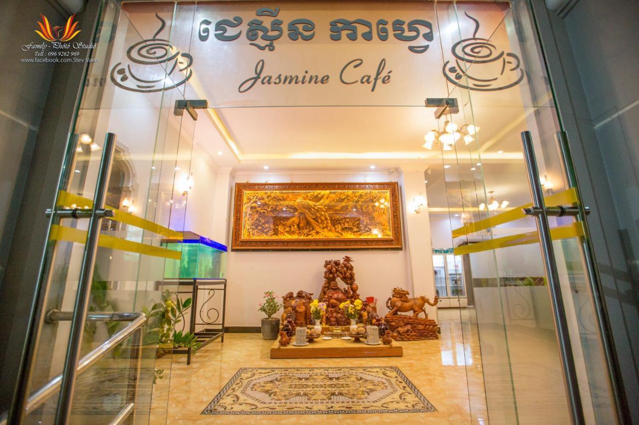Jasmine Hotel& Sky Bar Battambang Kültér fotó
