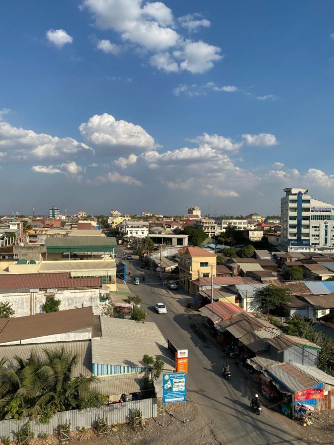 Jasmine Hotel& Sky Bar Battambang Kültér fotó
